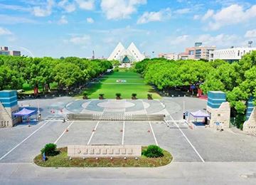 上海工程技術大學（松江校區）
